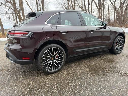 2023 Porsche Macan S