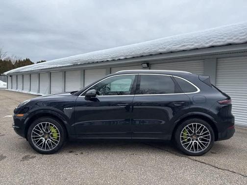 2020 Porsche Cayenne AWD