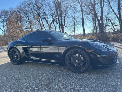 2019 Porsche 718 Cayman Base