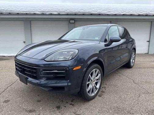 2024 Porsche Cayenne Base