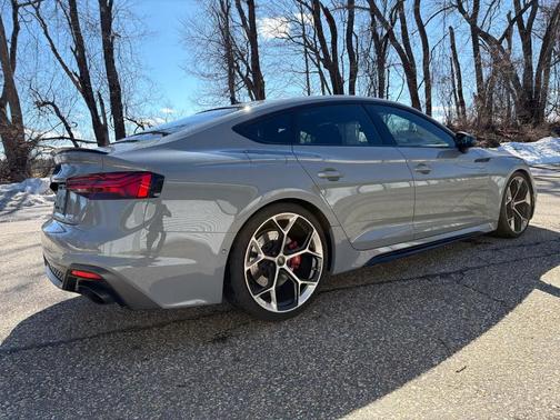 Nardo Gray 2024 Audi RS 5 2.9T