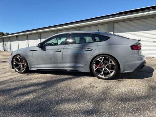 2024 Audi RS 5 2.9T