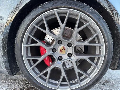 2021 Porsche 911 Carrera 4S