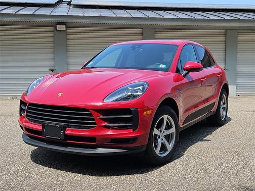 2021 Porsche Macan Base