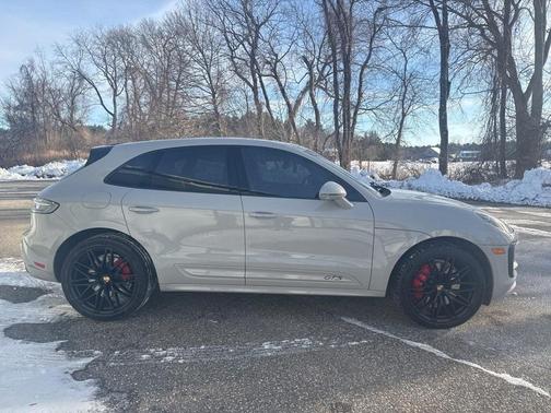 2023 Porsche Macan GTS