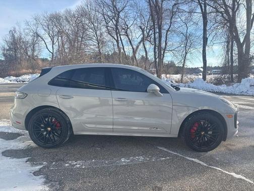 2023 Porsche Macan GTS