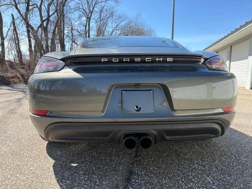 2025 Porsche 718 Cayman STYLE EDITION