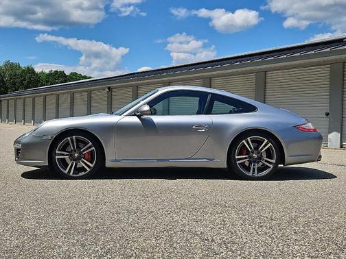 GT Silver Metallic 2012 Porsche 911 Carrera S