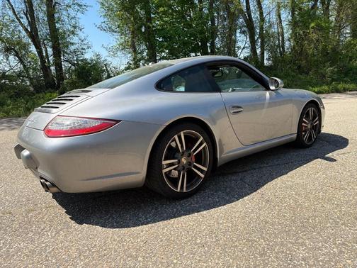 GT Silver Metallic 2012 Porsche 911 Carrera S