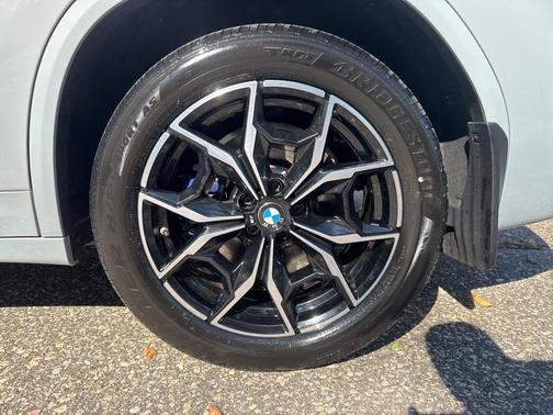 2024 BMW X3 M40i