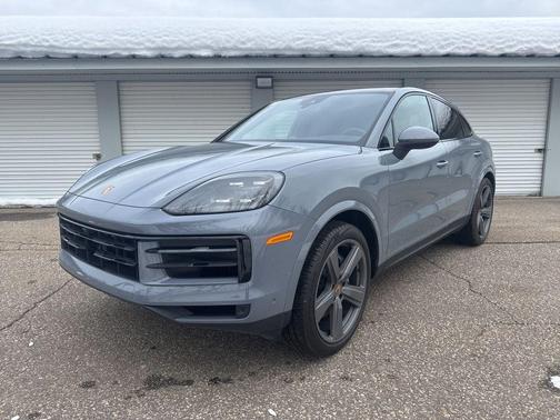 2024 Porsche Cayenne AWD
