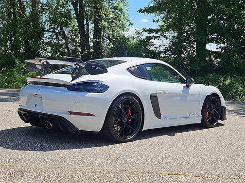2023 Porsche 718 Cayman GT4 RS