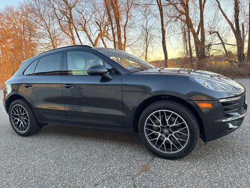 2018 Porsche Macan S