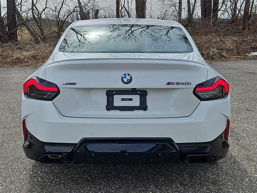 2024 BMW M240 i xDrive