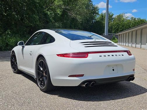 2014 Porsche 911 Carrera 4S