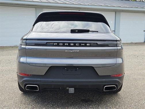 2025 Porsche Cayenne Base