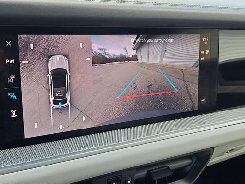 Arctic Grey 2025 Porsche Cayenne AWD