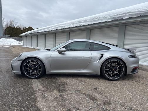 2024 Porsche 911 Turbo