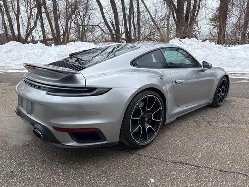 2024 Porsche 911 Turbo