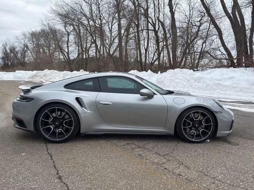 2024 Porsche 911 Turbo