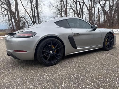 2017 Porsche 718 Cayman S