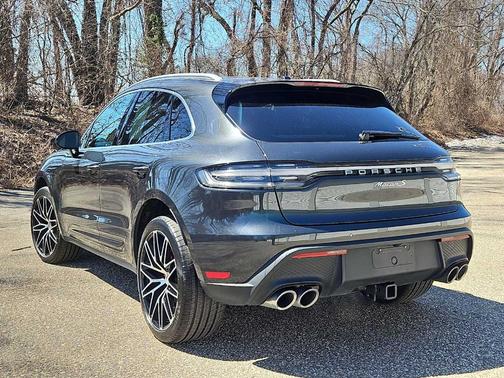 Volcano Grey Metallic 2025 Porsche Macan S