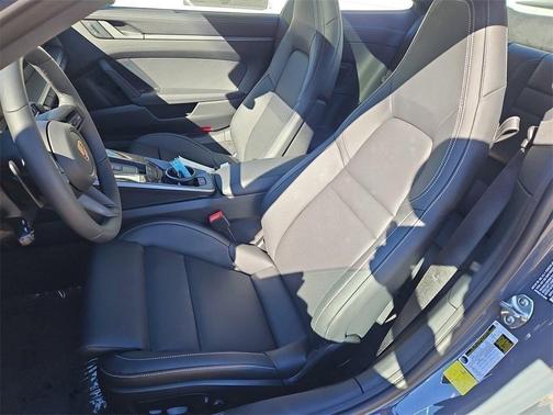 2026 Porsche 911 Carrera