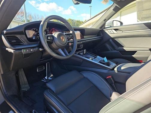 2026 Porsche 911 Carrera