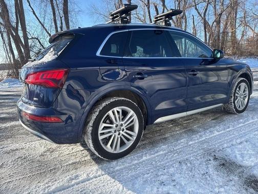2019 Audi Q5 2.0T Premium Plus