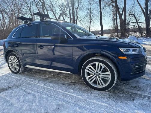 2019 Audi Q5 2.0T Premium Plus