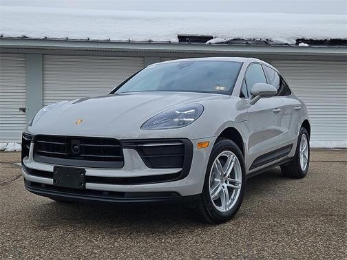 2025 Porsche Macan Macan
