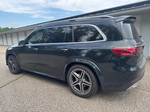 2024 Mercedes-Benz GLS 450 4MATIC