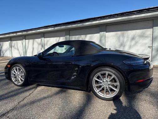 2025 Porsche 718 Boxster 