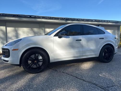 2020 Porsche Cayenne Turbo Coupe AWD