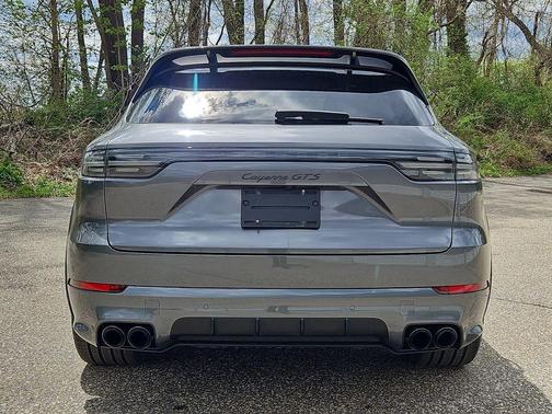 Quartzite Grey Metallic 2021 Porsche Cayenne GTS