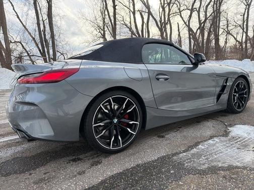 2025 BMW Z4 M40i