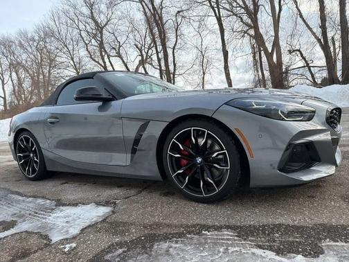 2025 BMW Z4 M40i