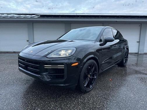 2024 Porsche Cayenne Turbo