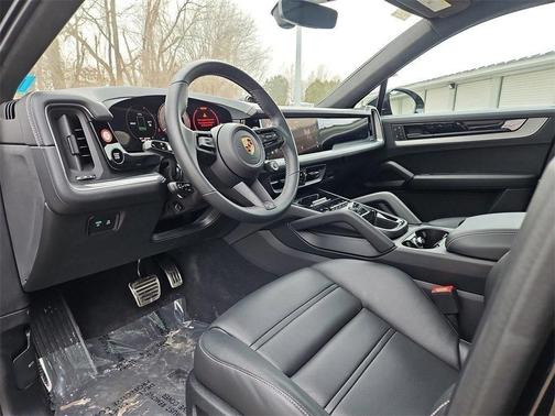 2024 Porsche Cayenne Turbo