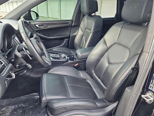 2023 Porsche Macan GTS