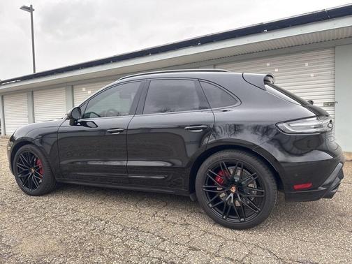 2023 Porsche Macan GTS