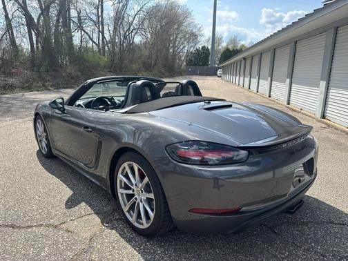 Agate Gray Metallic 2021 Porsche 718 Boxster S