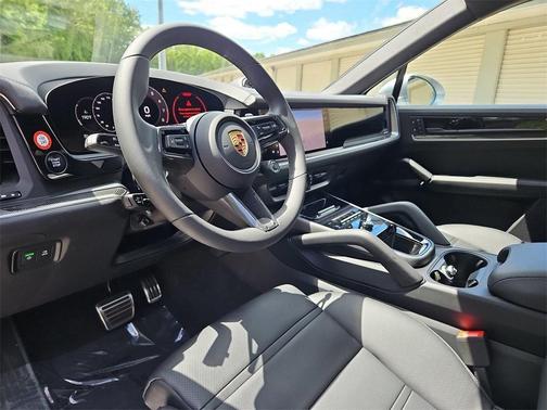 2025 Porsche Cayenne S Coupe AWD