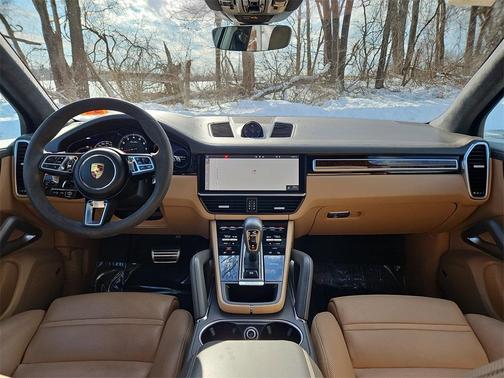 2021 Porsche Cayenne Turbo