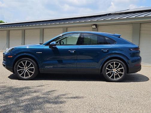 2025 Porsche Cayenne E-Hybrid Coupe Base