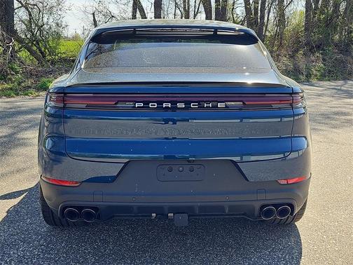 2025 Porsche Cayenne E-Hybrid Coupe Base