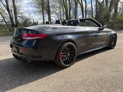 Obsidian Black Metallic 2021 Mercedes-Benz AMG C 63 S