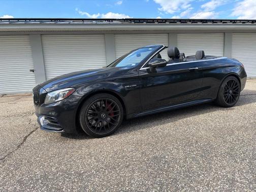 Obsidian Black Metallic 2021 Mercedes-Benz AMG C 63 S