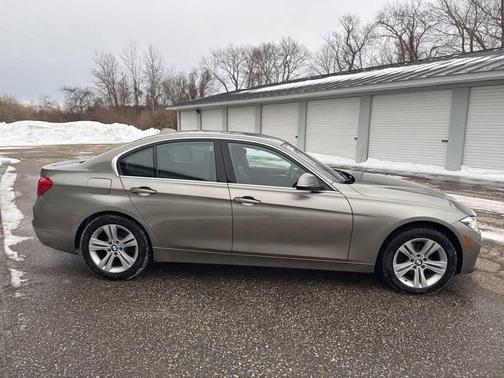 2018 BMW 330 i xDrive