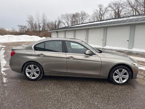 2018 BMW 330 i xDrive